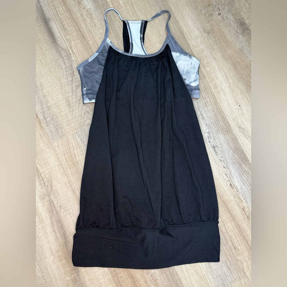 Lululemon black and grey No Limit workout tank